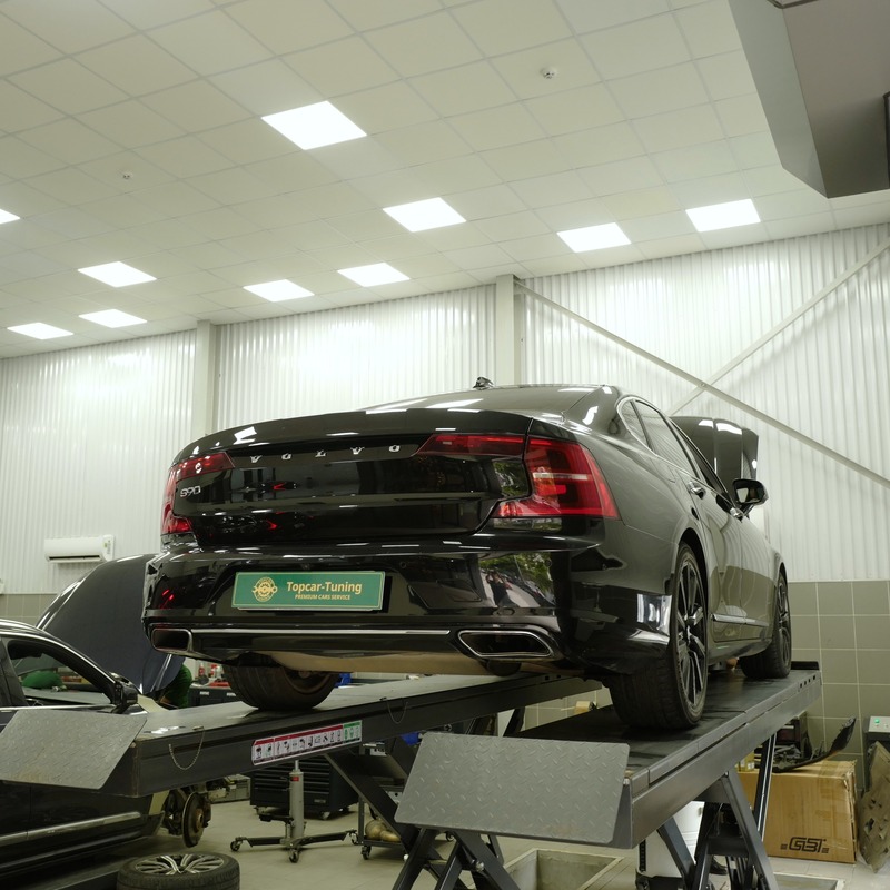 Dịch vụ bảo dưỡng và sửa chữa các dòng xe thương hiệu Volvo tại Topcar-tuning