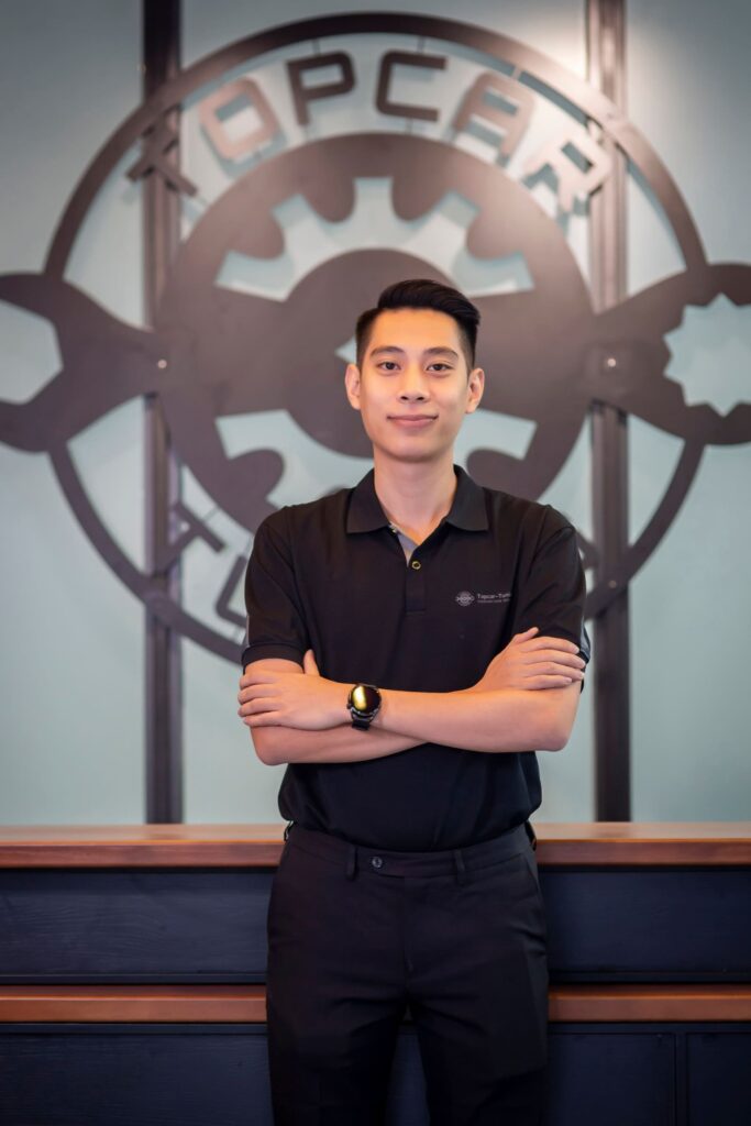 TRẦN ĐÌNH TUẤN