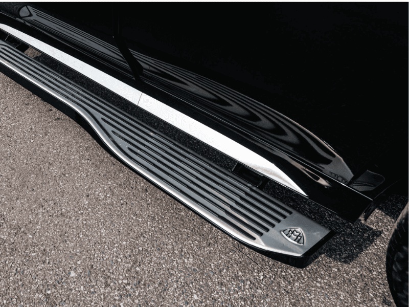 Ngoại thất một chiếc Mercedes GLS 450 độ lên phiên bản Maybach 2024