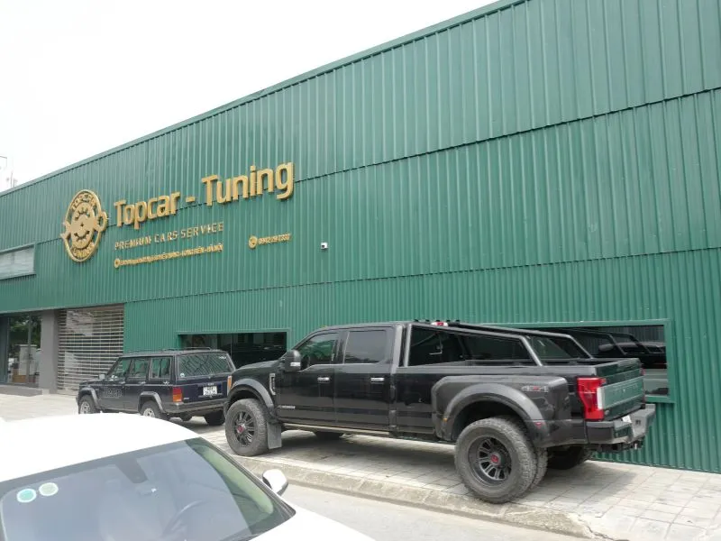 Topcar-tuning nhìn từ bên ngoài