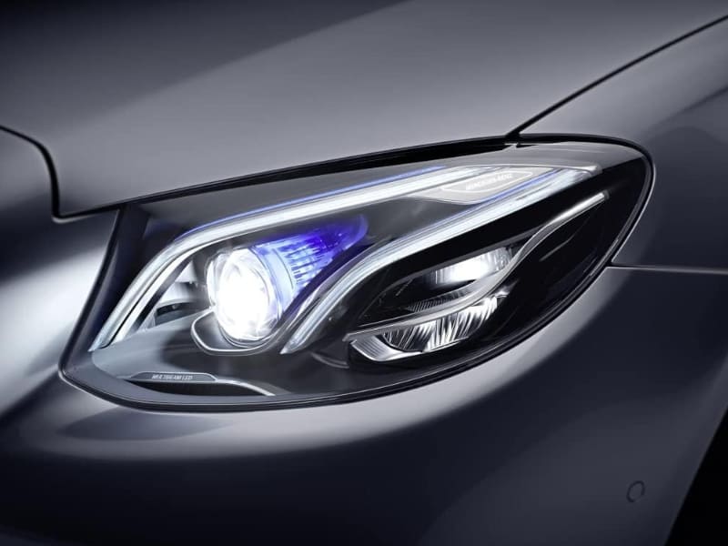 độ đèn Multibeam LED cho các dòng xe Mercedes C Class