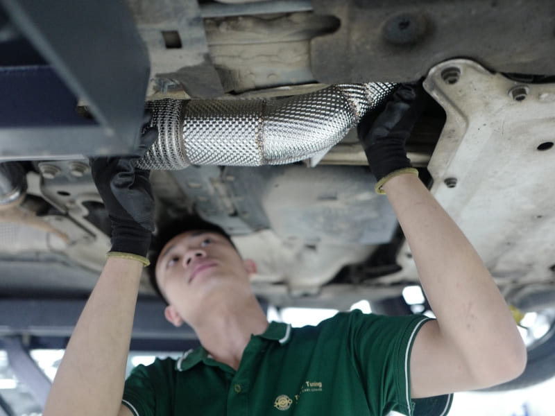 Porsche Panamera 2.9 lắp downpipe Mach5 Performance - Topcar-tuning