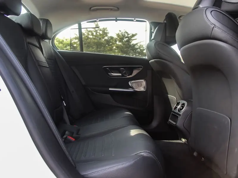 hướng dẫn sử dụng xe Mercedes-Benz C-Class